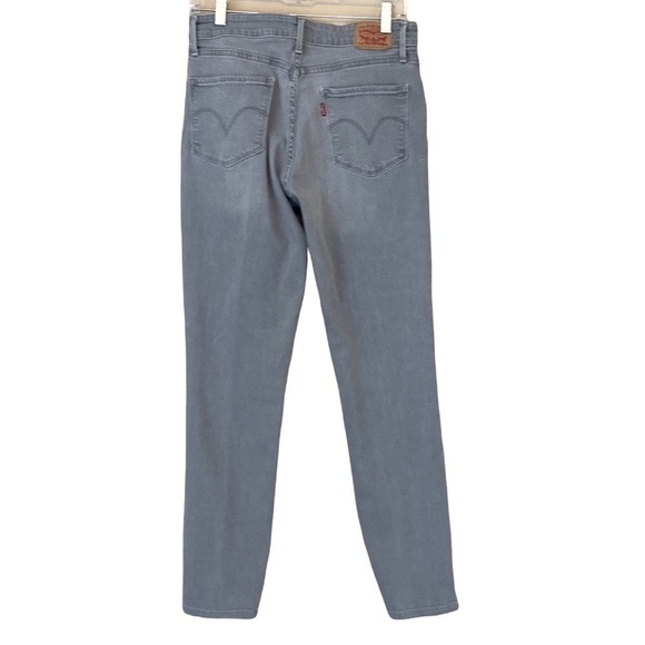 Levi’s gray size 30 waist and 28 inseam mid rise skinny. Great with boots!
C - Picture 4 of 12